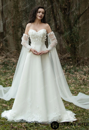 Fairy Sweetheart Neckline Satin Gown With Ribbon HW3567