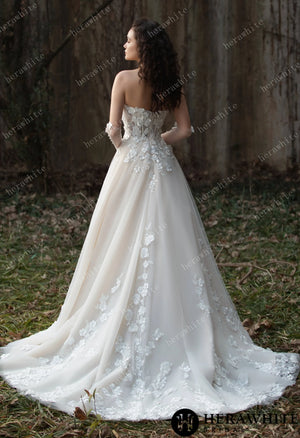 Strapless Tulle Wedding Ball Gown with 3D Embroidery Flowers HW3569