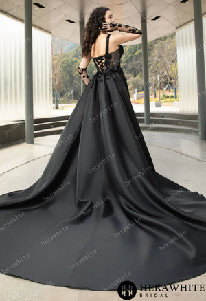 Chic Black Fit and Flare Gown with Sweetheart Neckline HW3578