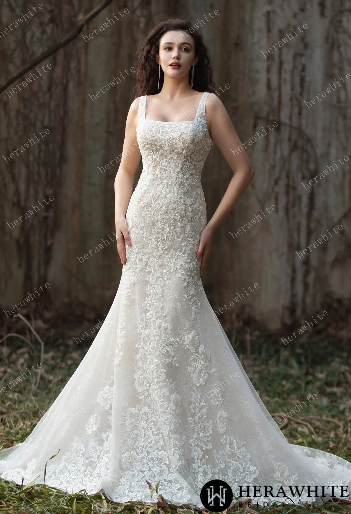 Elegant Lace Fit-and-Flare Gown with Square Neckline and Intricate Floral Detailing HW3582
