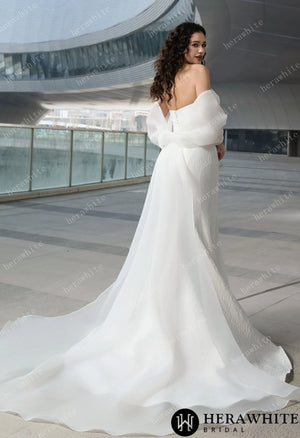 Exquisite Mermaid Wedding Gown With Chic Detachable Bow HW3600