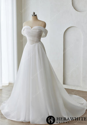 Romantic A-Line Wedding Dress with Detachable Off-Shoulder Straps and Pockets HW3640
