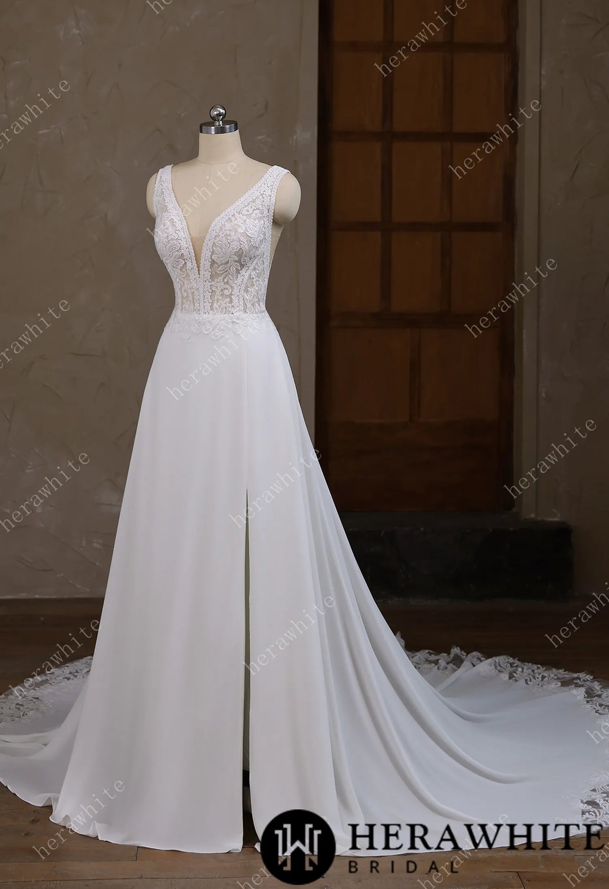 Deep V-neck and sleeveless design with symmetrical lace wedding gown HW3641
