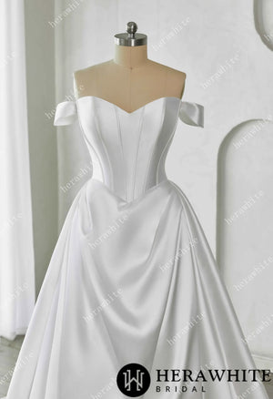 Elegant Corset Mikado Ball Gown with Soft Sweetheart Neckline HW3658