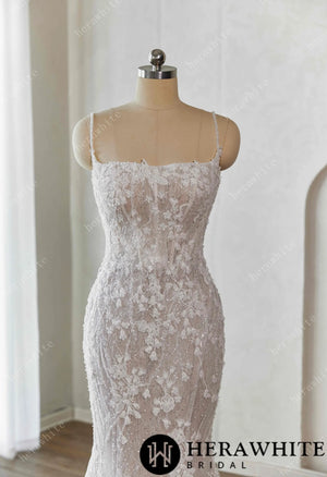 Lace-Embellished Scoop Neckline and Spaghetti Straps Fit and Flare Wedding Dress HW3659