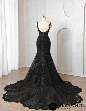 Sleek Trumpet Silhouette Tulle Bridal Gown with Dramatic Cathedral Train HW3692