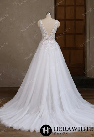 Colourful Lace Ball Gown With Plunging V-Neckline & Straps HW3693
