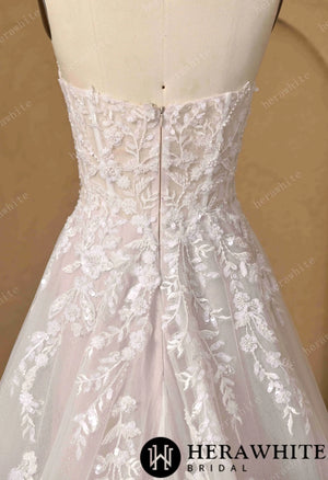 Floral Lace A-line Wedding Gown With Illusion Plunge Bodice & Strapless V-neck HW3773
