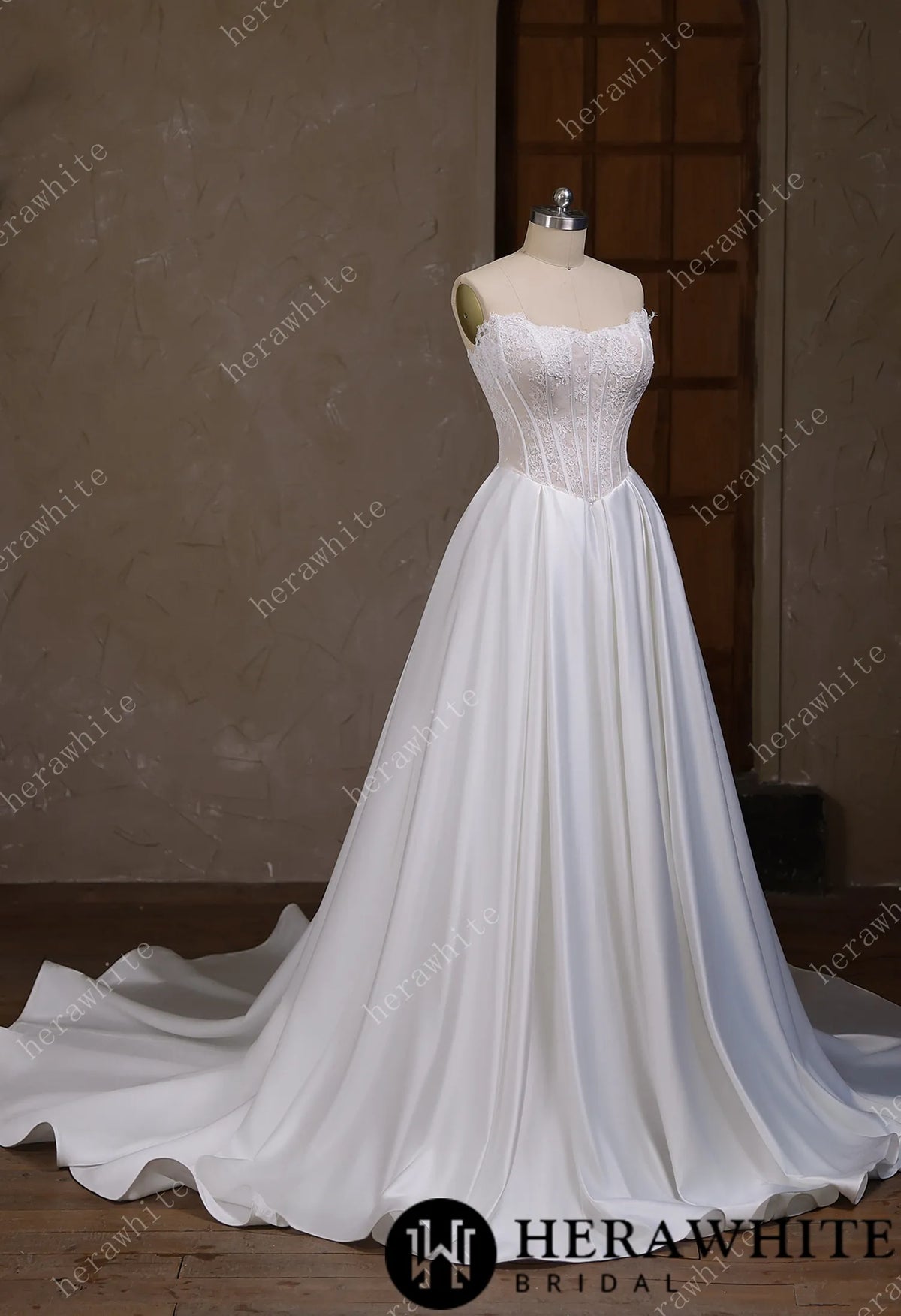 Irregular neckline with a Basque waistline wedding gown HW3796