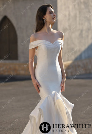 Off-the-Shoulder Textured  Fit And Flare Silhouette Wedding Dress With Ruffle Skirt HW3832