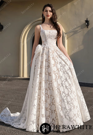 Romantic Silhouette Square-Neck Flower Lace Wedding Dress HW3839