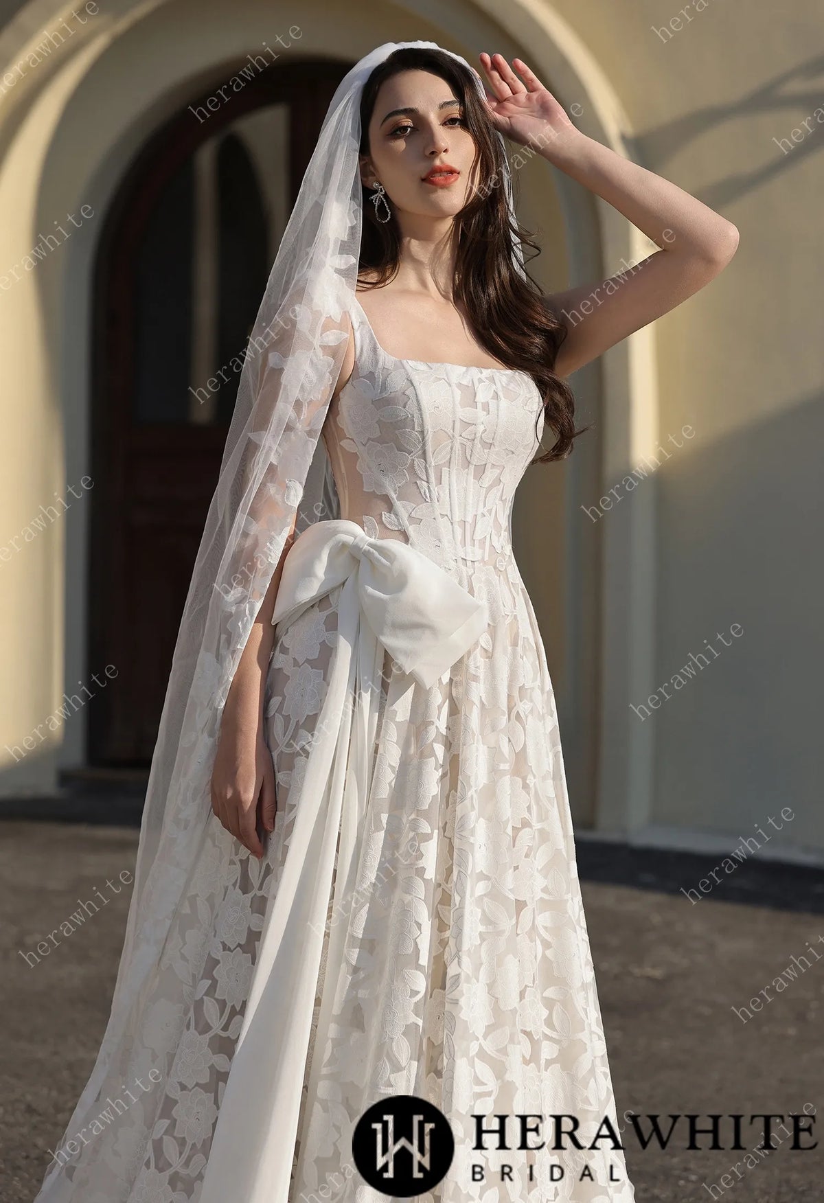 Romantic Silhouette Square-Neck Flower Lace Wedding Dress HW3839