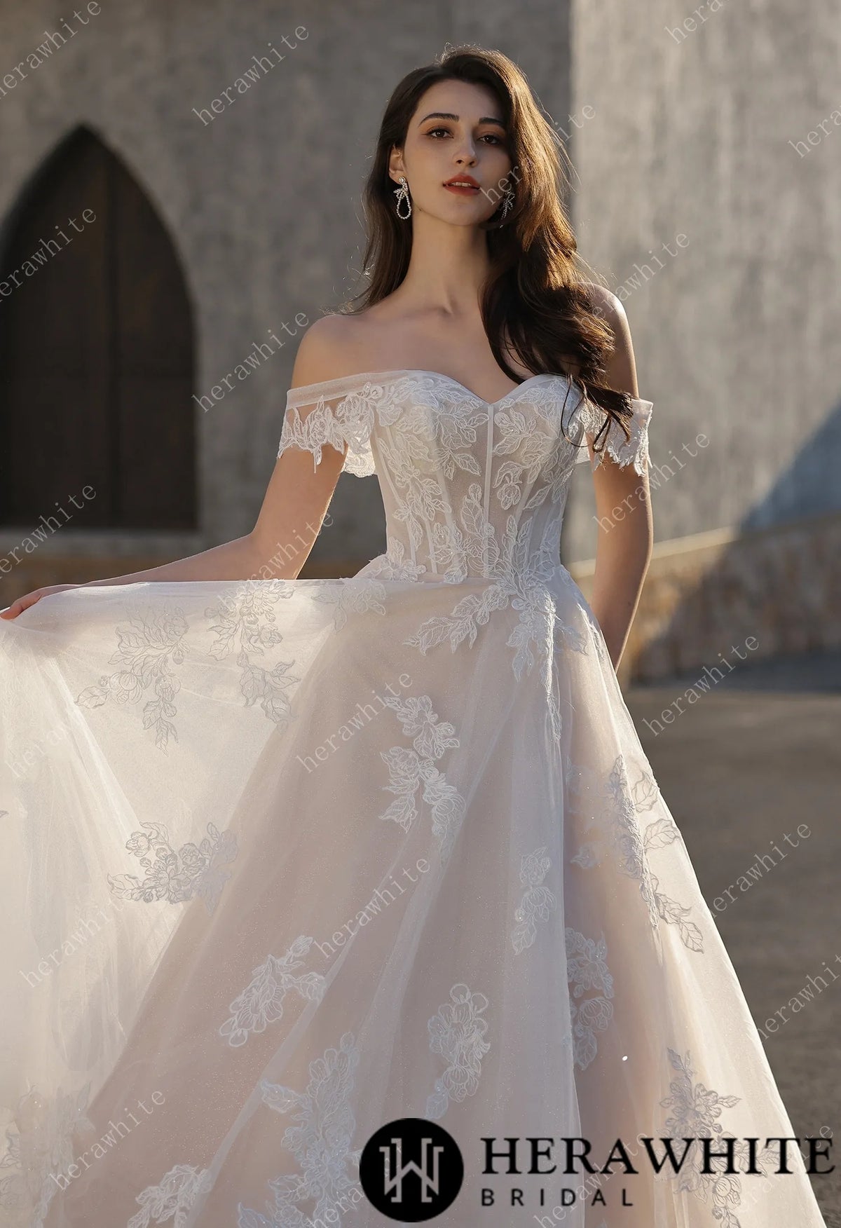 Romance Off-Shoulder Lace Strap Bride Dress HW3842