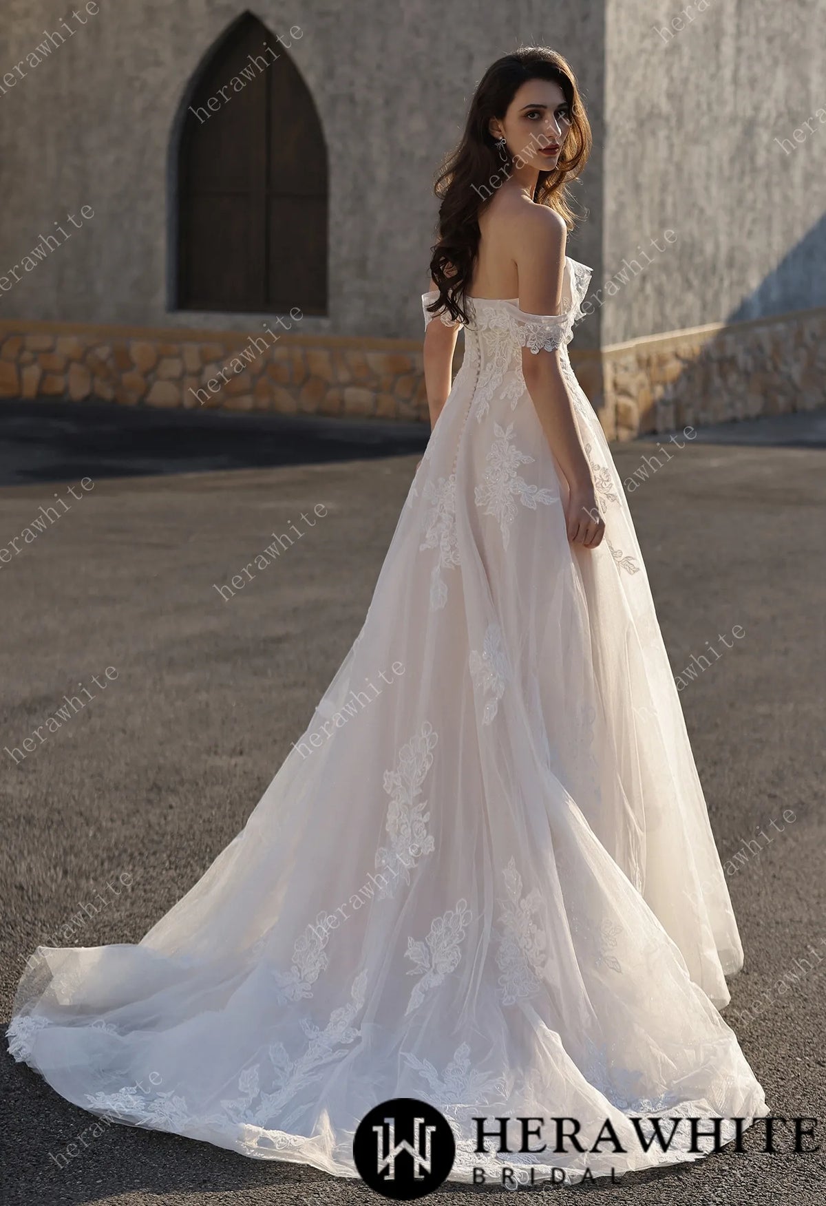 Romance Off-Shoulder Lace Strap Bride Dress HW3842