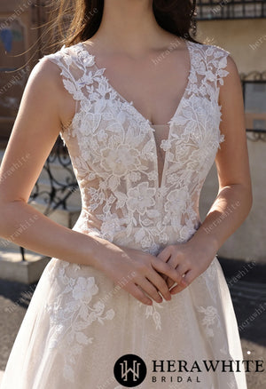 Timeless Sweetheart Neckline 3D Lace  A-line Wedding Dress With Pearl Chain Back Detail HW3854