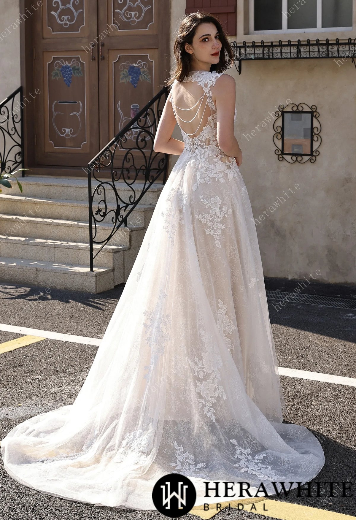 Timeless Sweetheart Neckline 3D Lace  A-line Wedding Dress With Pearl Chain Back Detail HW3854