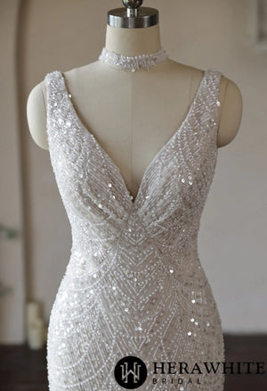 Deep-V Mermaid Beaded Lace Wedding Dress with Choker HW3967