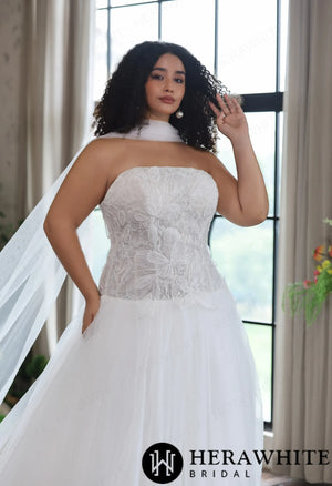 Romantic Glitter Tulle Ballgown with Detachable Shawl HW4045