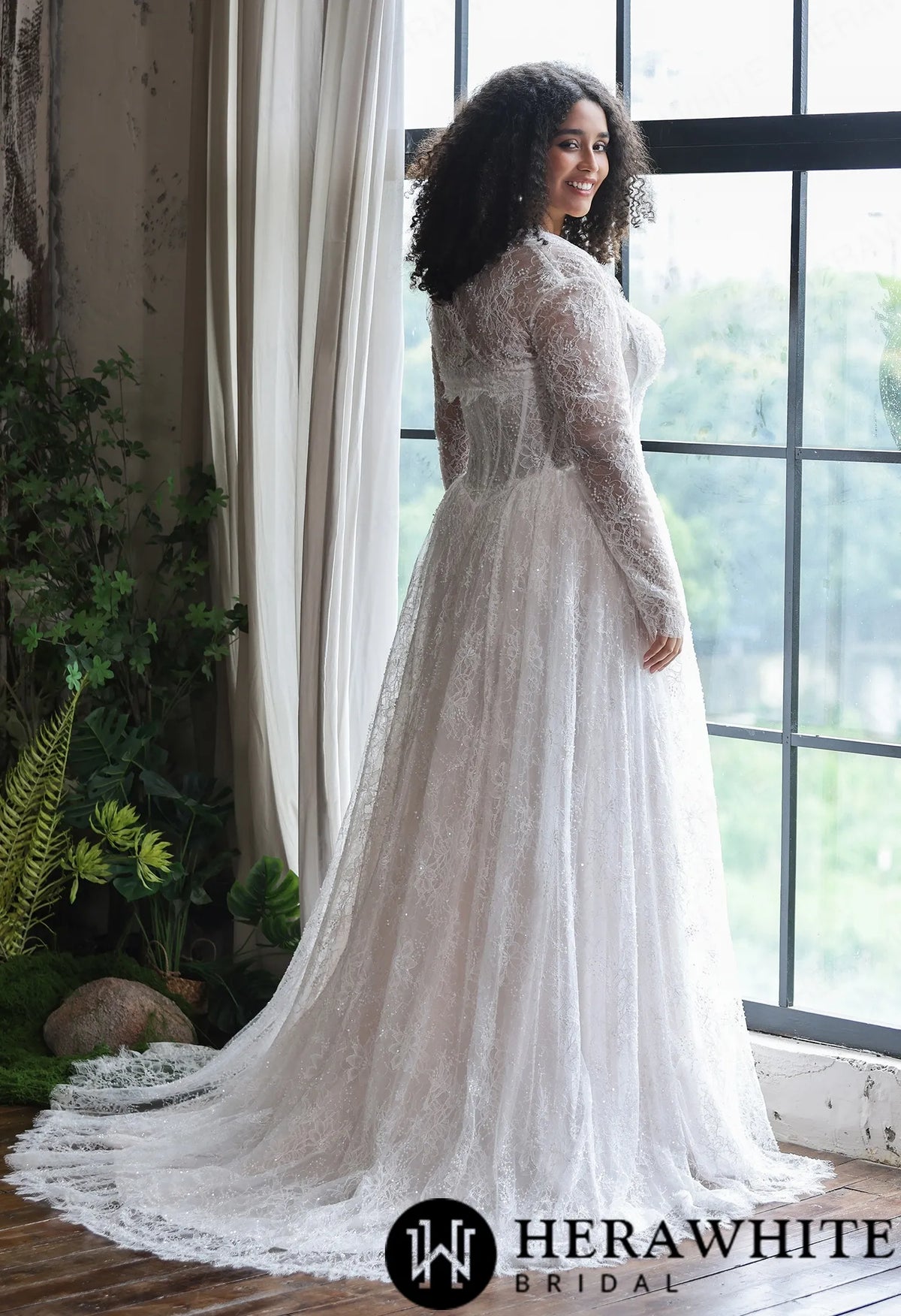 Sparkle Chantilly Lace Sweetheart  A-Line Gown with Basque Waistline HW4058