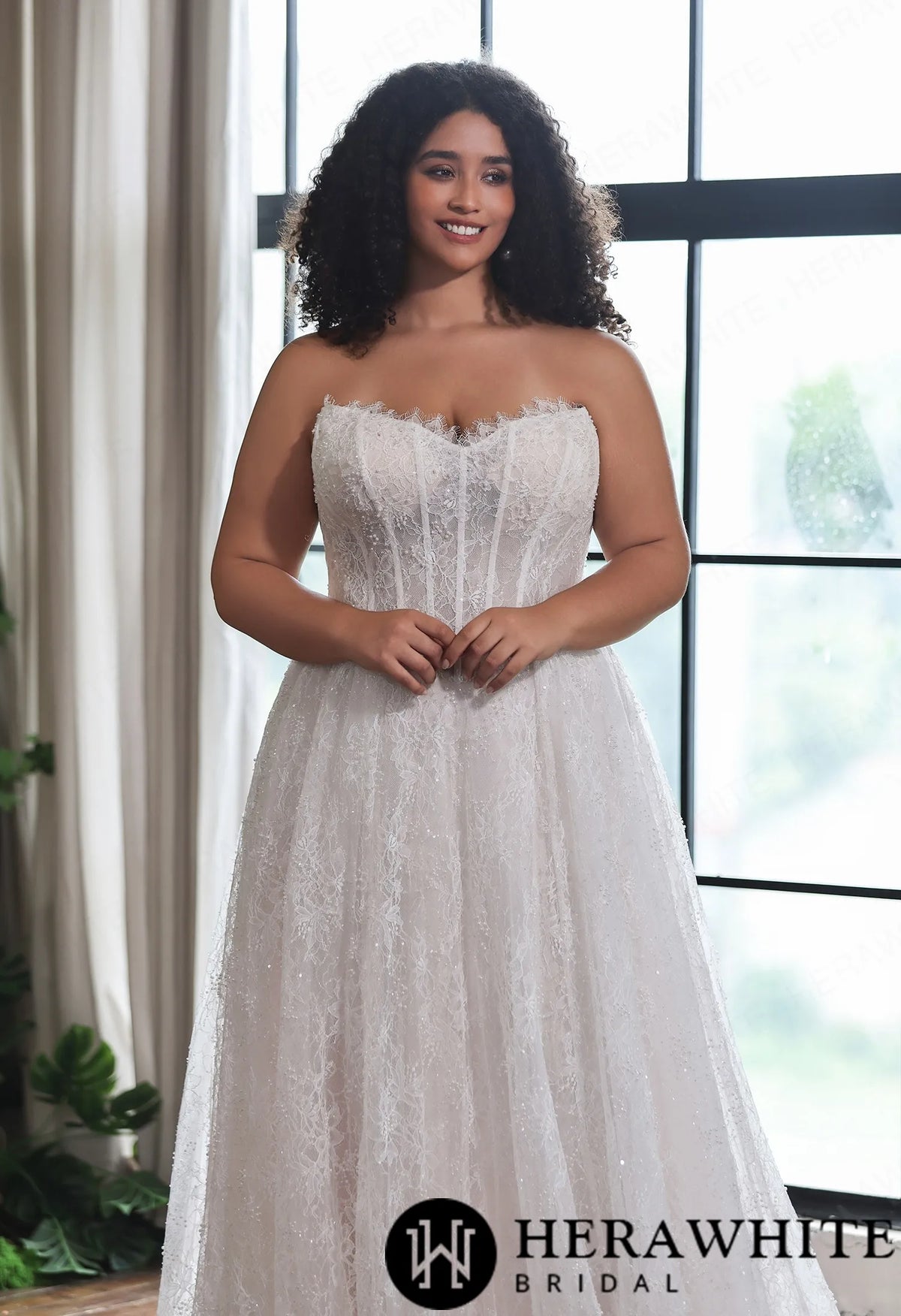 Sparkle Chantilly Lace Sweetheart  A-Line Gown with Basque Waistline HW4058