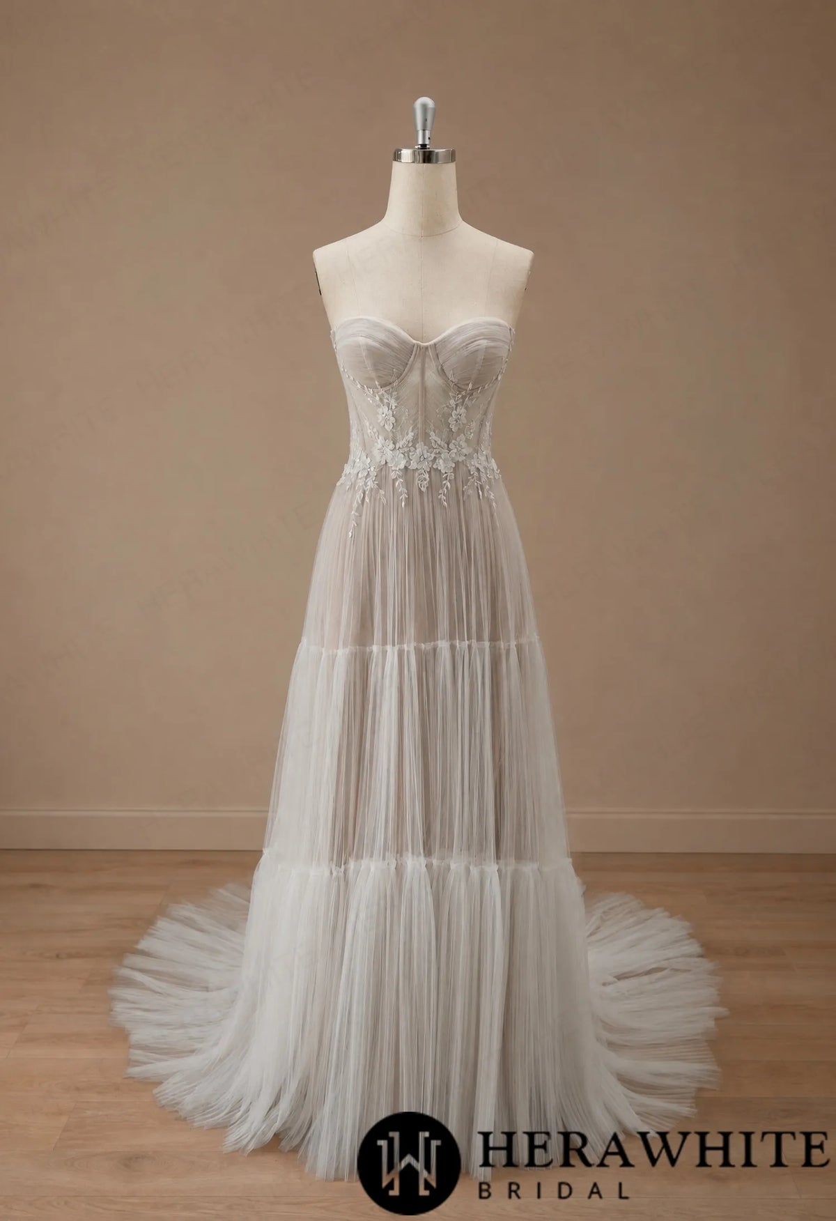 Tiered A-Line Tulle Wedding Dress with Floral Lace HW4097