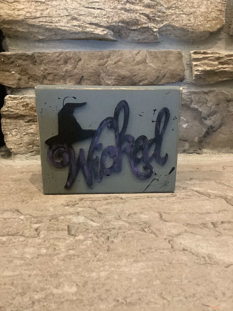 Halloween Decor