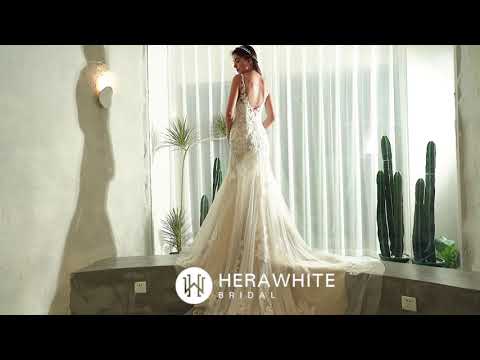 Vintage Lace Fit and Flare Court Train Wedding Dress HW2530